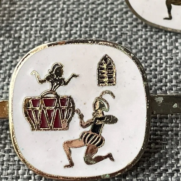 Romeo & Juliet RARE Vintage Pair of Cufflinks & Matching Tie Pin Enamel gorgeous - Picture 2 of 7